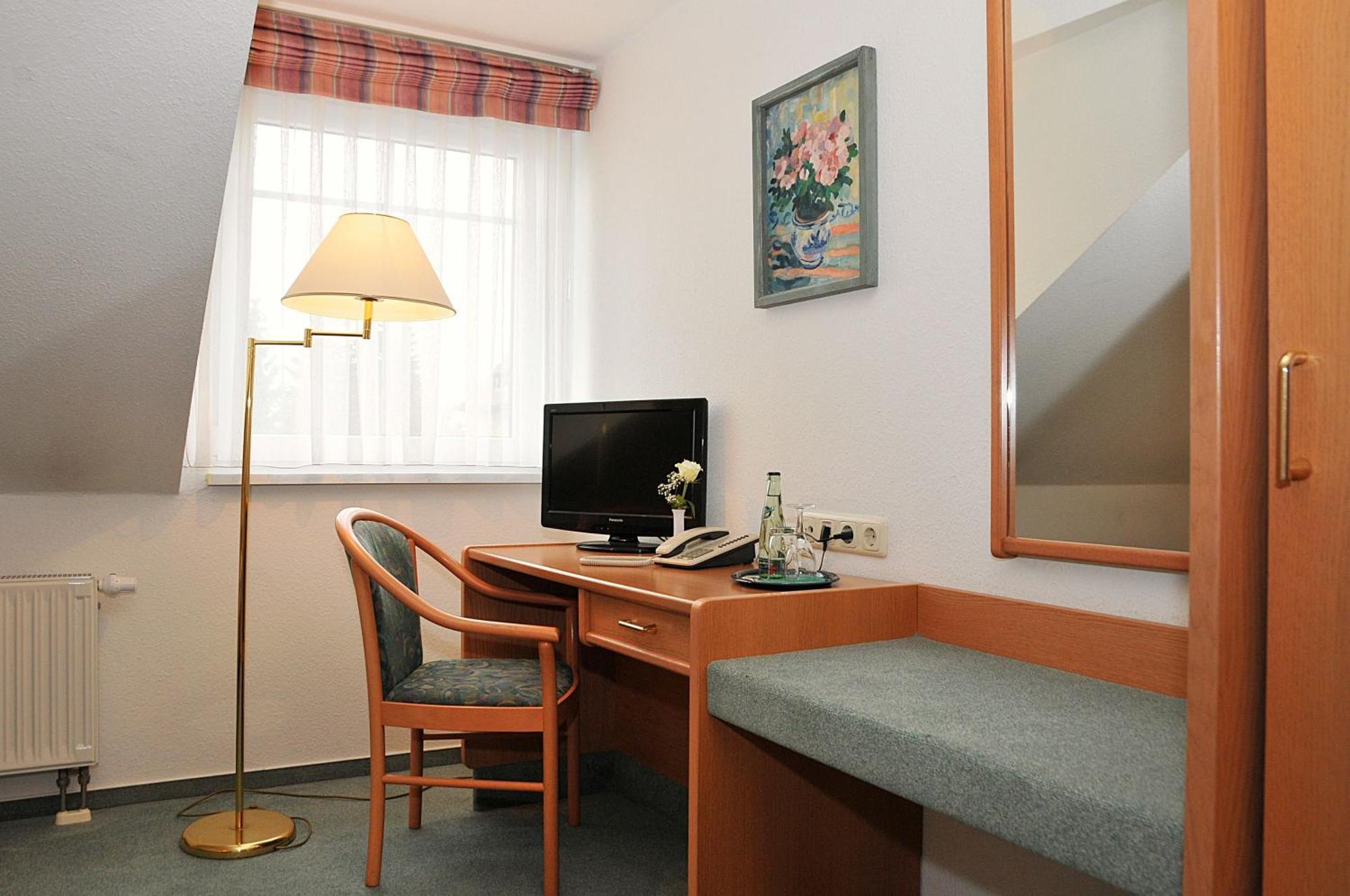 Hotel Friesen Werdau Habitación foto